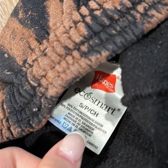 HANES Unisex Bleach Splatter Sweatpants - Size Small - Picture 4 of 4